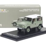 (Pre-order) AR Box Land Rover Defender 90 Green (ETA Sep 2026)