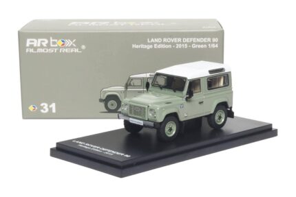 (Pre-order) AR Box Land Rover Defender 90 Green (ETA Sep 2026)