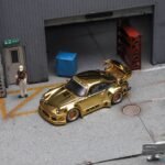 (Pre-order) Star Model-Rauh Welt Wide Body Modified RWB930 GT Wing Chrome Gold Limited to 999 pcs (ETA Oct 2026)