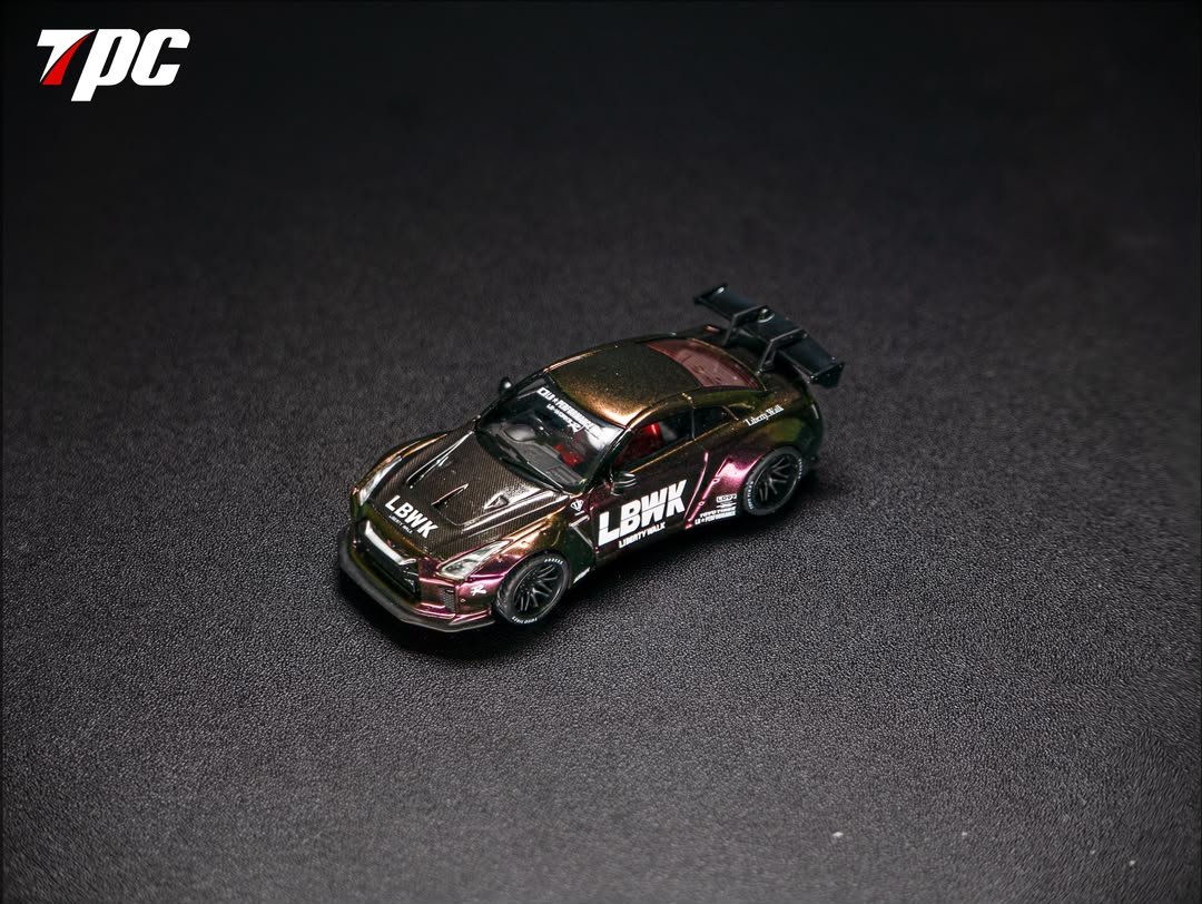 IMG-20260715-WA0067 (Pre-order) TPC LBWK GTR35 Phantom Purple Chameleon ( ETA Oct 2026) - Image 1