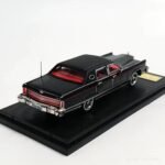 (Pre-order) Turning Crush Lincoln Continental Town Car (ETA Sep 2026) - Image 5