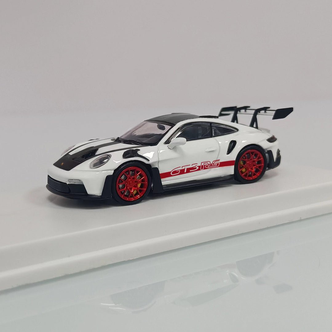 Image_20240715223106 LMLF Model 1:64 Porsche 911 992 GT3 RS - Image 1
