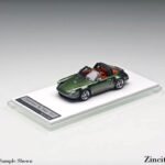 (Pre-order) Zincit Model 1/64 classic Singer Targa (ETA Nov. - 2026) (Oak Green)