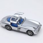 ( Pre-order) YS 1/64 Mercedes-Benz 300SLR Silver Blue Interior ( ETA Sep 2026)