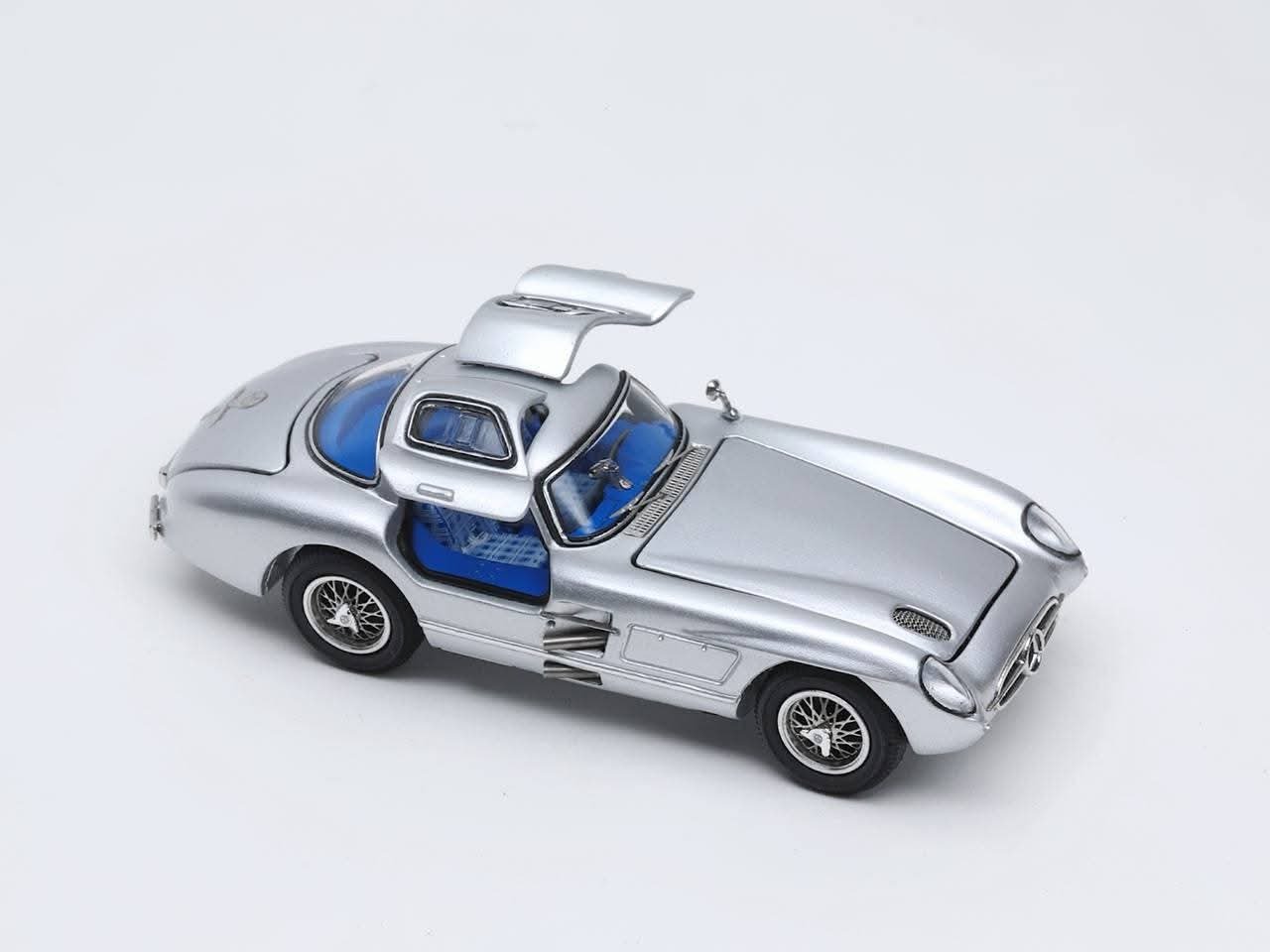 WhatsApp Image 2026-08-05 at 5.15.24 AM ( Pre-order) YS 1/64 Mercedes-Benz 300SLR Silver Blue Interior ( ETA Sep 2026) - Image 1