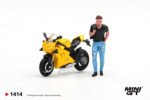 (PREORDER) DUCATI PANIGALE V4 S GIALLO W/ FIGURE (ETA Apr 2027)