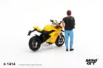 (PREORDER) DUCATI PANIGALE V4 S GIALLO W/ FIGURE (ETA Apr 2027) - Image 2