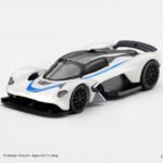 (PRE-ORDER) ASTON MARTIN VALKYRIE ESCAPING WHITE  BLISTER PACKAGING (JUNE 2027)